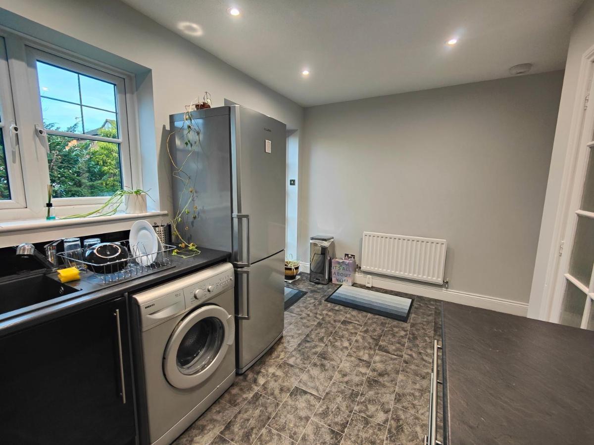 Great Place In Newcastle Apartment ภายนอก รูปภาพ